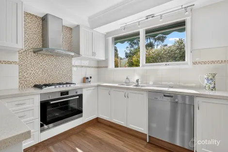 Property photo of 29 Threadbow Crescent Wheelers Hill VIC 3150