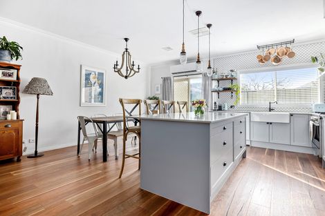 Property photo of 170 Boundary Road Pascoe Vale VIC 3044