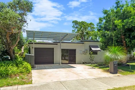 42 Marine Pde, Stuarts Point, NSW 2441