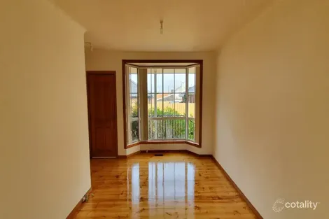 Property photo of 1/10 Keith Street Oakleigh East VIC 3166