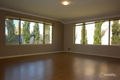 Property photo of 13 Holyrood Close Orelia WA 6167