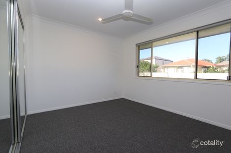 Property photo of 53 Golden Bear Drive Arundel QLD 4214
