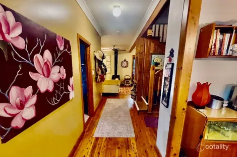 40 Koala Cres, Coonabarabran, NSW 2357