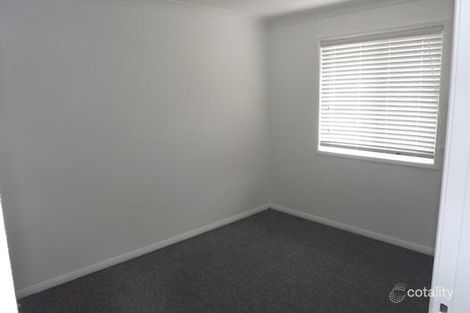 Property photo of 4 Chisholm Street Shellharbour NSW 2529