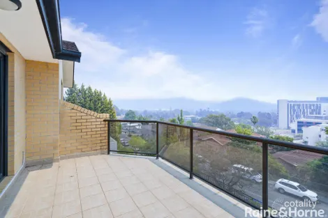 Property photo of 4/93 Faunce Street West Gosford NSW 2250