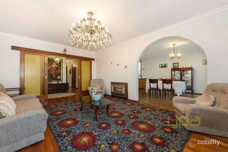 Property photo of 1 Mavis Crescent Kings Park VIC 3021