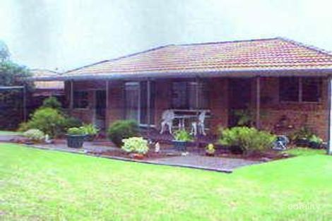 Property photo of 8 Maroubra Crescent Woodbine NSW 2560