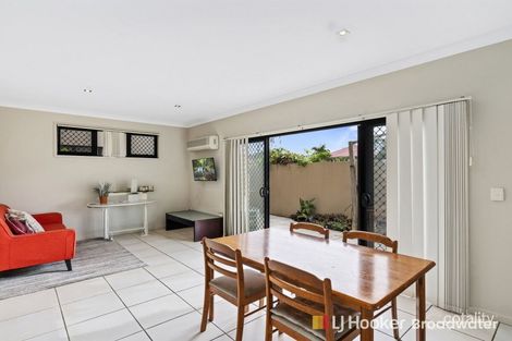 Property photo of 2/33 Harley Street Labrador QLD 4215