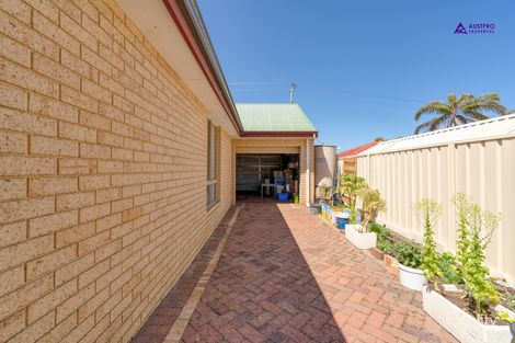 Property photo of 11 Berkley Road Marangaroo WA 6064