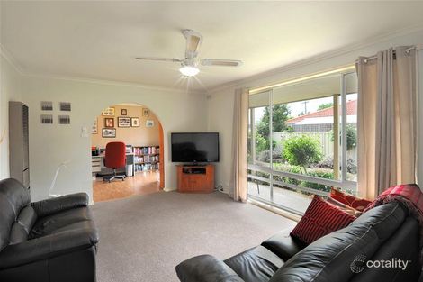Property photo of 11 Regency Drive Mount Clear VIC 3350