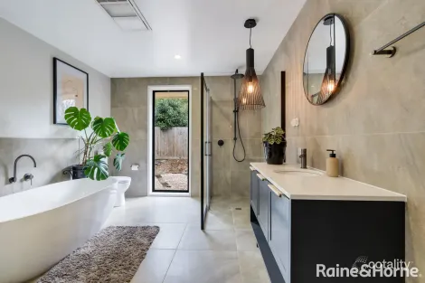 Property photo of 27 Bolithos Road Riddells Creek VIC 3431