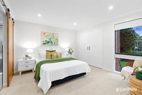 Property photo of 12 Ashcombe Drive Ringwood VIC 3134