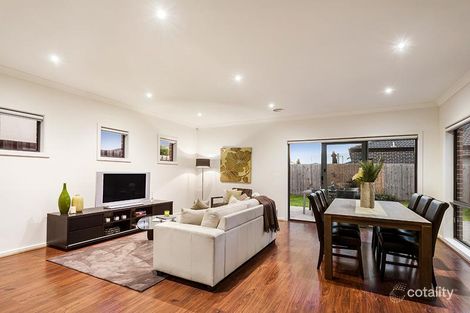 Property photo of 13 Ultimo Walk Taylors Hill VIC 3037