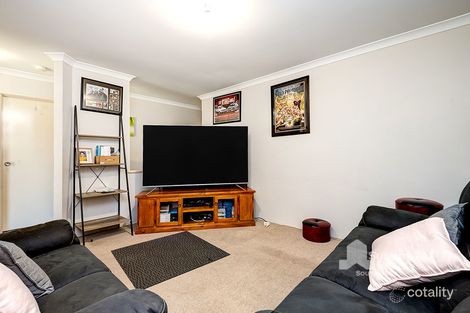 Property photo of 94 Mosedale Avenue Usher WA 6230