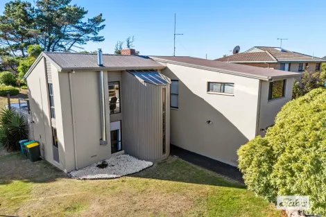 Property photo of 30 Lethborg Avenue Turners Beach TAS 7315