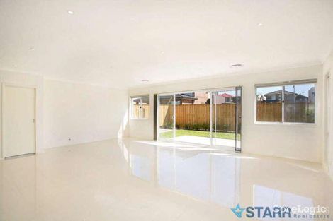 Property photo of 11 Morley Avenue Pemulwuy NSW 2145