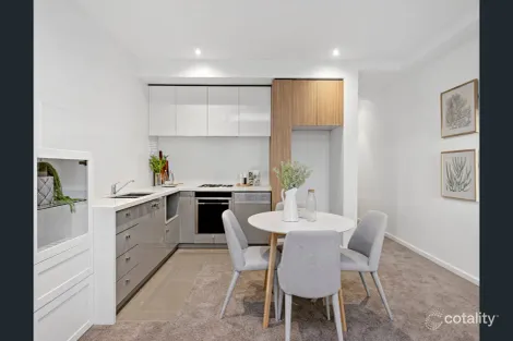 Property photo of 12/269-273 Hampton Street Hampton VIC 3188