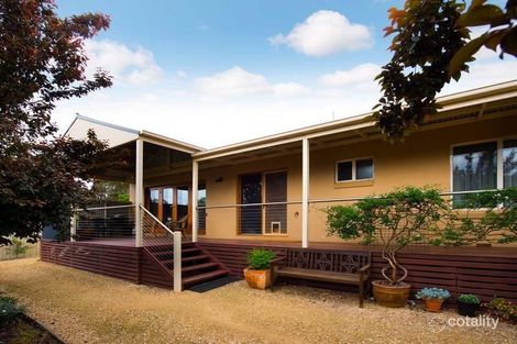 Property photo of 11 Van Heurck Street Castlemaine VIC 3450