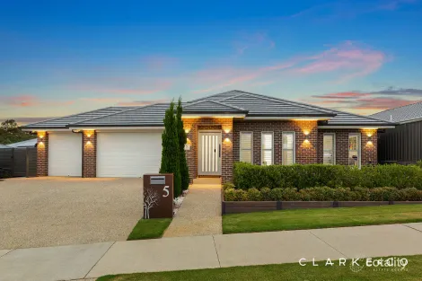 5 Crestwood Rd, Thornton, NSW 2322