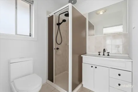 Property photo of 147 Halletts Way Darley VIC 3340