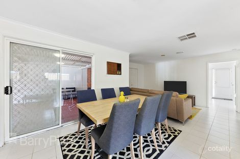 Property photo of 4 Coach Court Kings Park VIC 3021