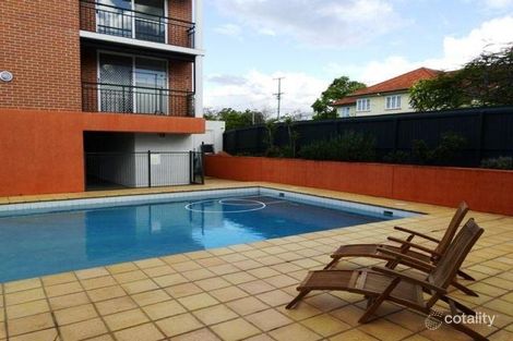 Property photo of 4/88 Kirkland Avenue Coorparoo QLD 4151