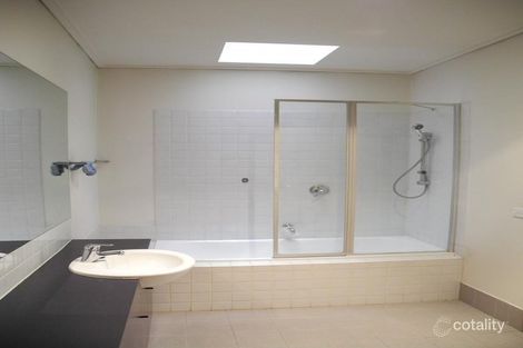 Property photo of 2/192 Little Collins Street Melbourne VIC 3000