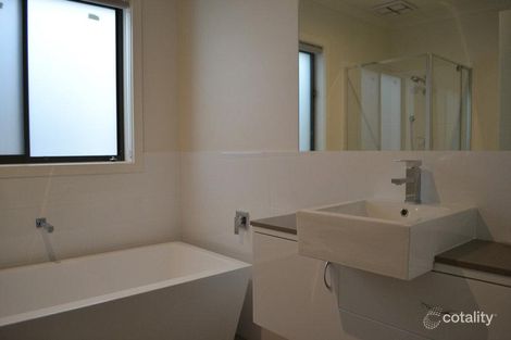 Property photo of 2/20 Wingrove Place Ringwood VIC 3134