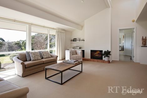 Property photo of 7 Jonathan Road Gisborne VIC 3437