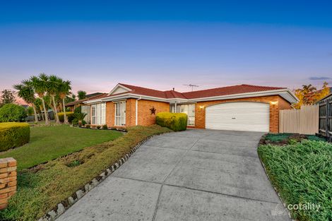 Property photo of 82 Thomas Mitchell Drive Endeavour Hills VIC 3802