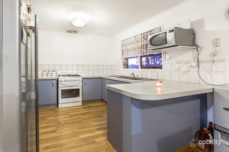 Property photo of 63 Meredith Crescent Hampton Park VIC 3976