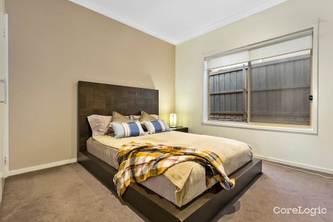 Property photo of 10 Cedarwood Crescent Berwick VIC 3806