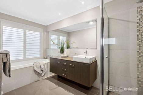 Property photo of 19A Myrtle Crescent Ferntree Gully VIC 3156