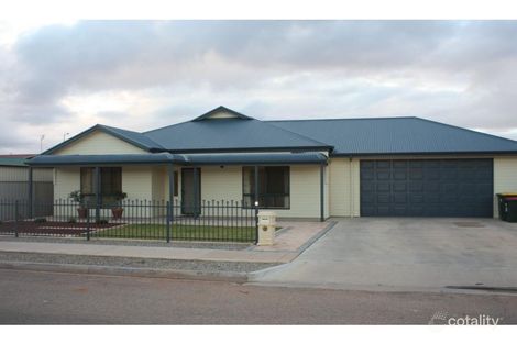 Property photo of 3 Maireana Circuit Roxby Downs SA 5725