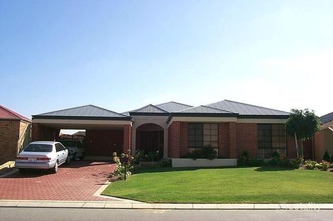 5 Cardiff Gte, Iluka, WA 6028