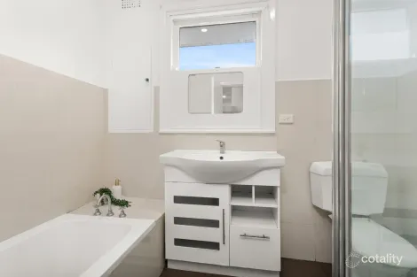 Property photo of 1/77 Waverley Road Chadstone VIC 3148