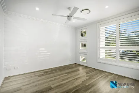 Property photo of 25 Daylesford Close Ropes Crossing NSW 2760