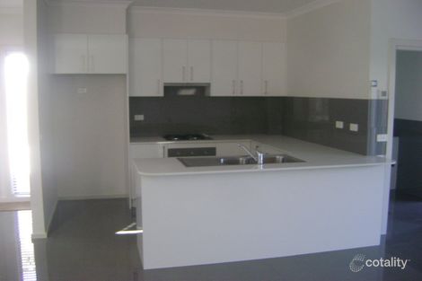 Property photo of 2/172 West Fyans Street Newtown VIC 3220