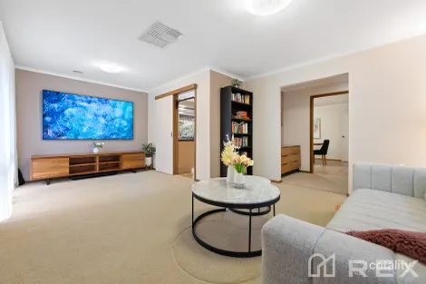 15 TOLHURST AVE, BORONIA, VIC 3155