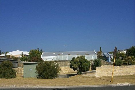 31 Angove Dr, Hillarys, WA 6025