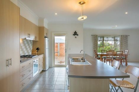 Property photo of 9 Leonie Court Cardigan Village VIC 3352