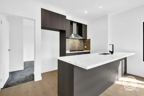 Property photo of 5 Farmers Way Narre Warren VIC 3805
