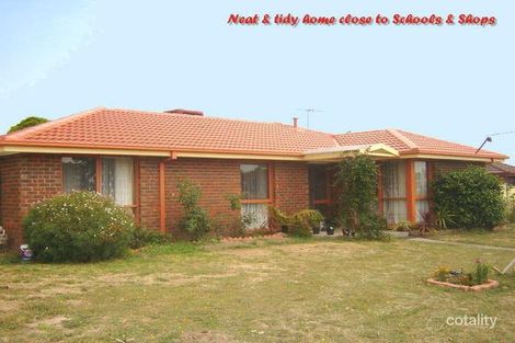 Property photo of 24 Hawking Avenue Hampton Park VIC 3976