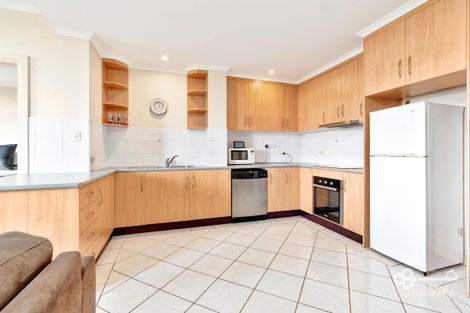 Property photo of 7 Lake Terrace East Mount Gambier SA 5290