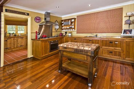 Property photo of 22 Crayden Road Kalamunda WA 6076