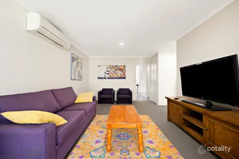 Property photo of 9 Connelly Place Belconnen ACT 2617