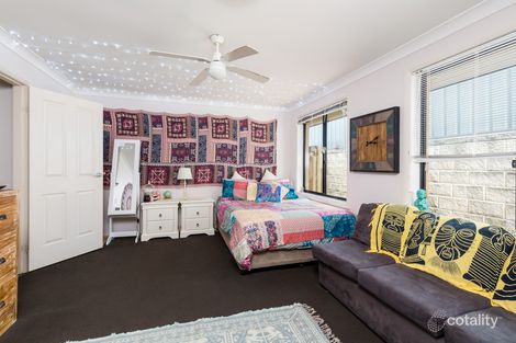 Property photo of 2 Kimberley Place Macquarie Hills NSW 2285