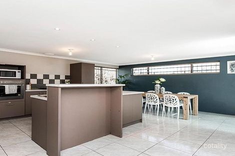 11a Gladstone St, St James, WA 6102