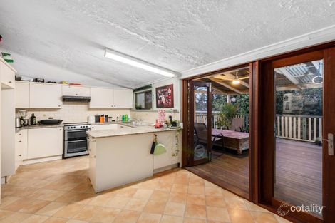 Property photo of 14 West Street Highgate Hill QLD 4101
