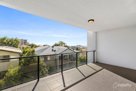 Property photo of 303/59 Latham Street Chermside QLD 4032